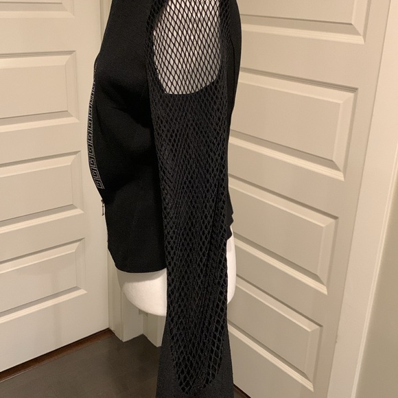 Women’s Blazer - Picture 11 of 16